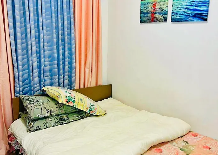 Urbandecastaycation Hotel